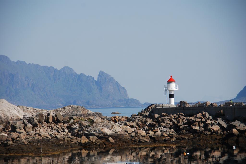 Kabelvag Rorbuer Vandrerhjem Bagian luar foto