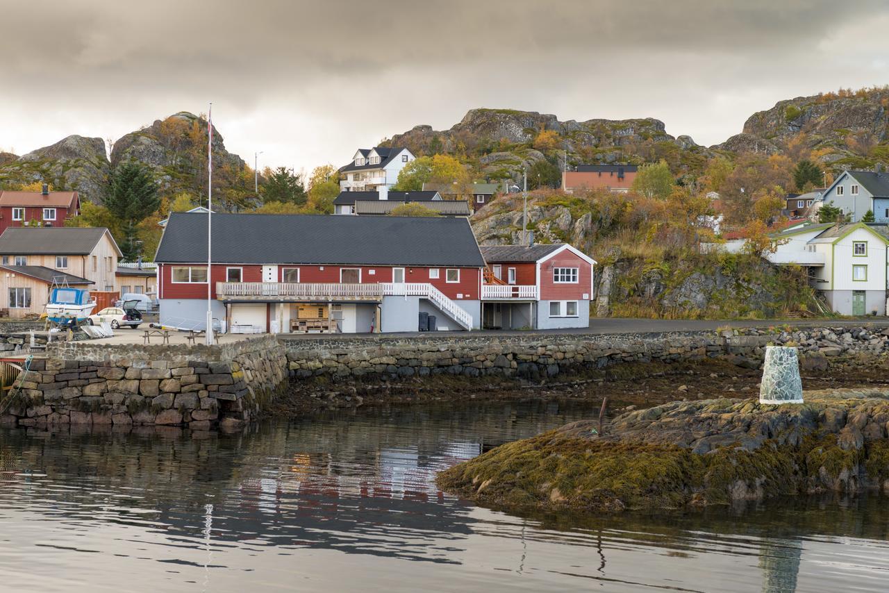 Kabelvag Rorbuer Vandrerhjem Ruang foto