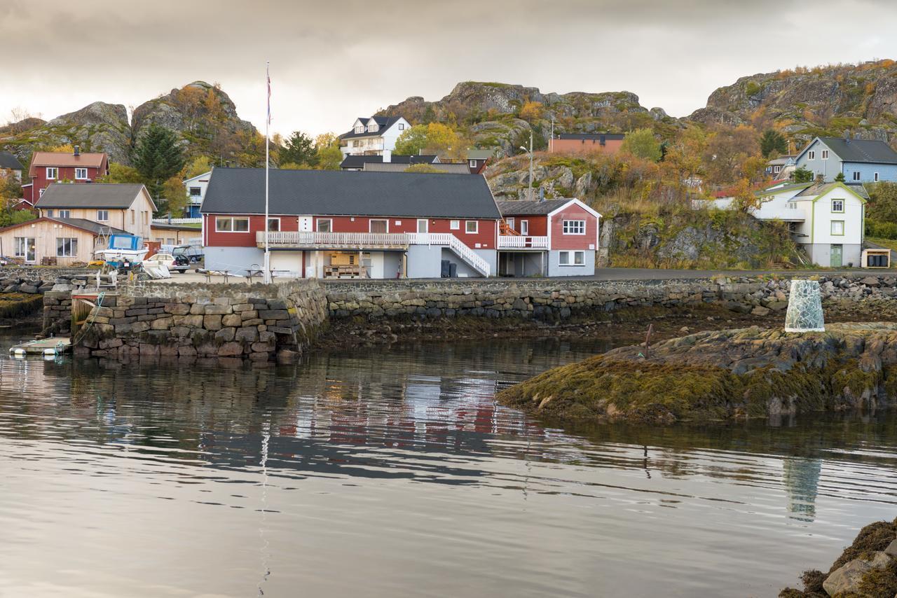 Kabelvag Rorbuer Vandrerhjem Ruang foto